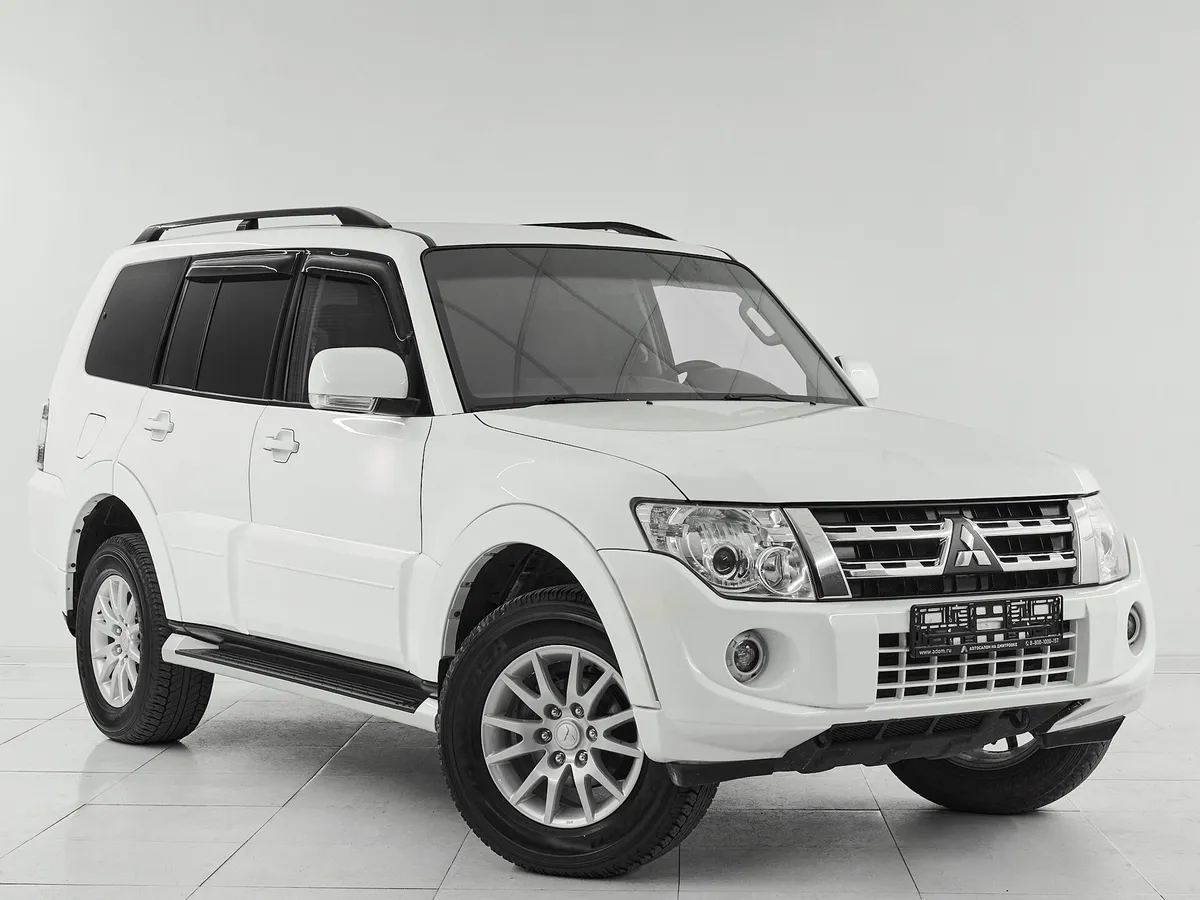 Mitsubishi Pajero IV Рестайлинг 1 · Instyle — фото 3