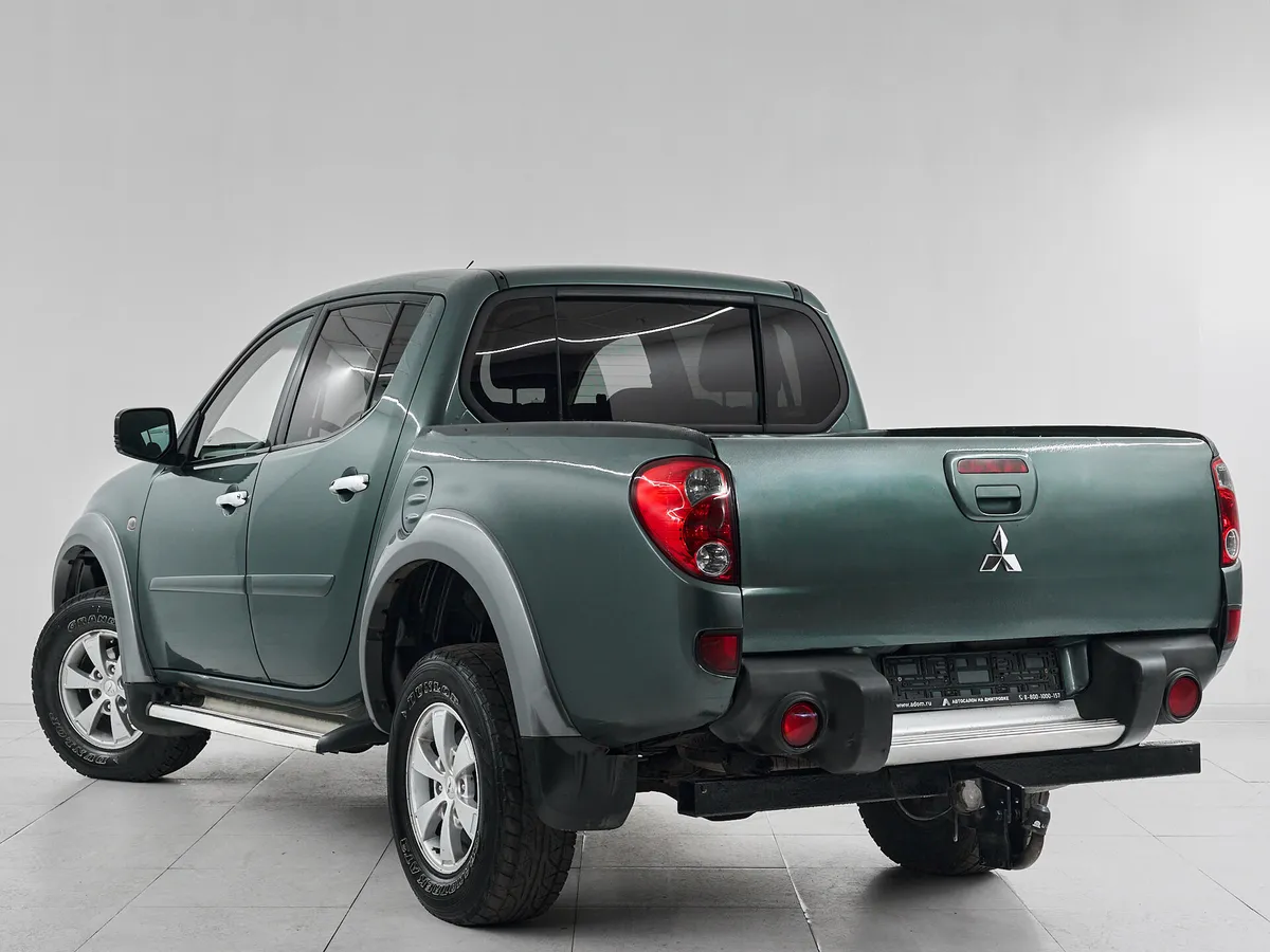 Mitsubishi L200 IV · DC Intense — фото 4