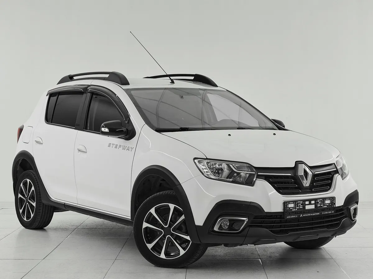 Renault Sandero II Рестайлинг · Stepway Life City — фото 3