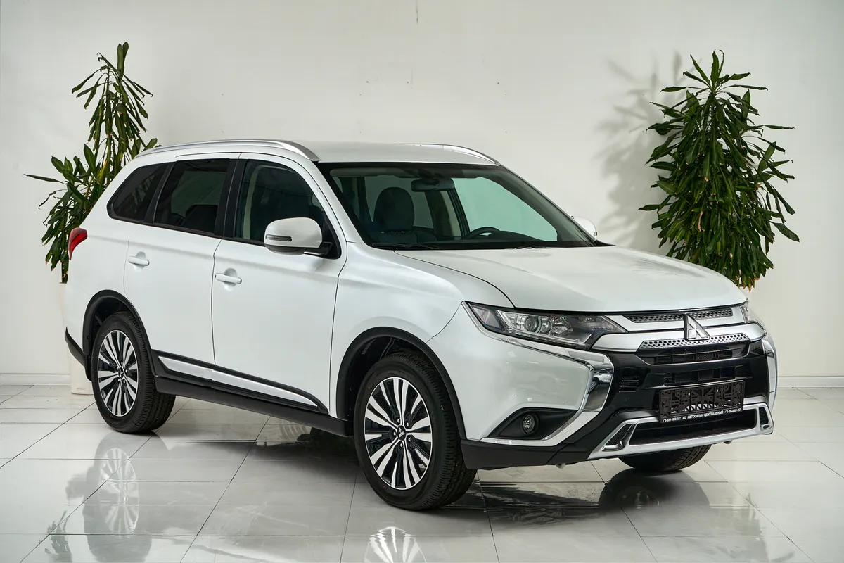 Mitsubishi Outlander III Рестайлинг 3 — фото 3
