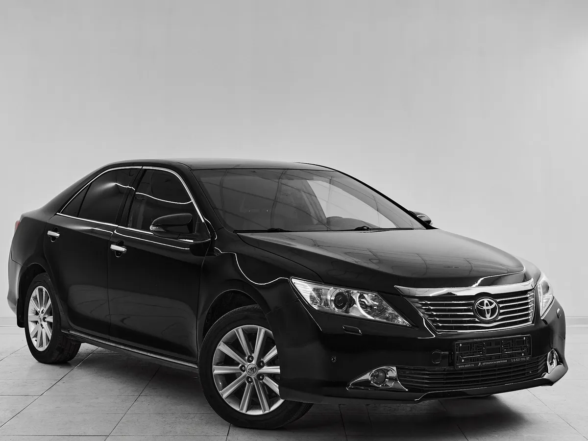 Toyota Camry VII (XV50) · Элеганс — фото 3