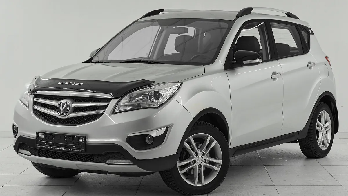Changan CS35 I · LUXE