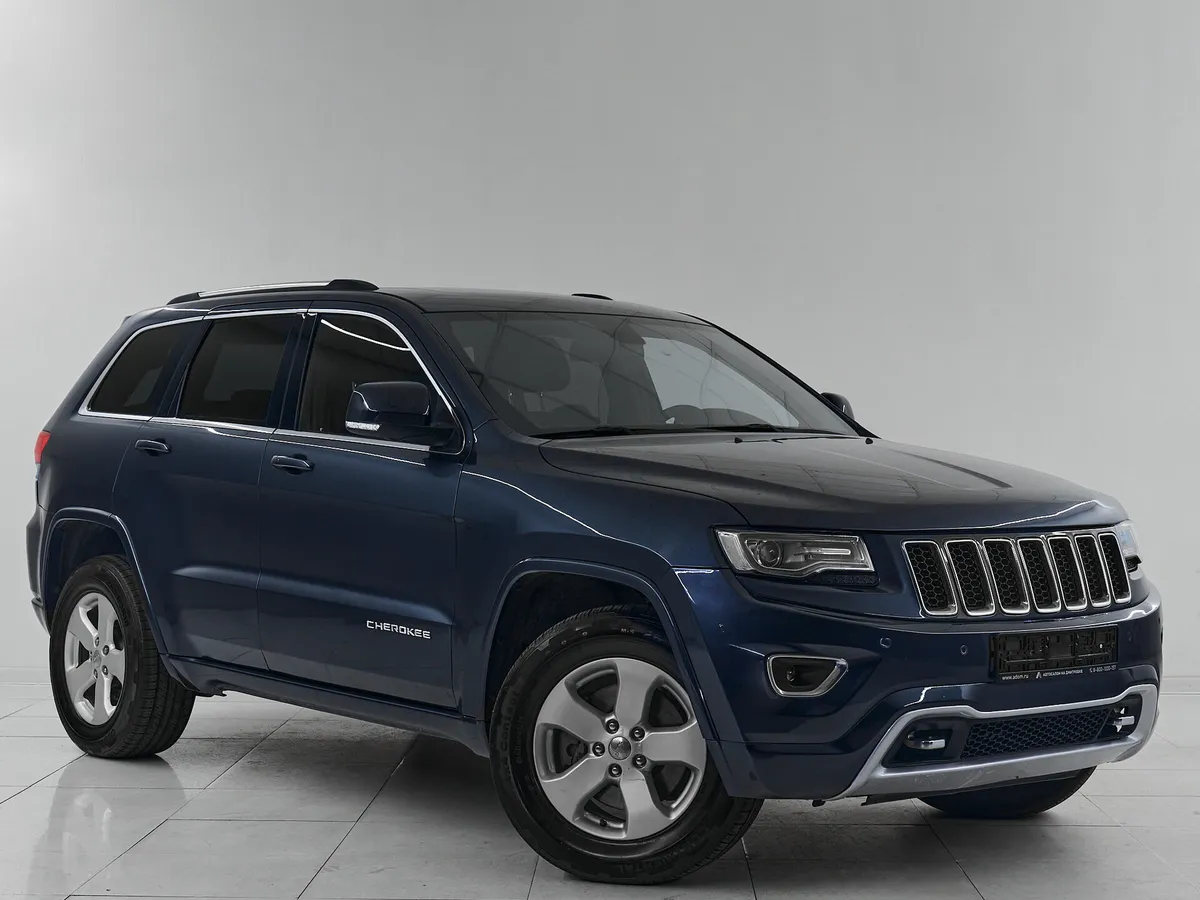 Jeep Grand Cherokee IV (WK2) Рестайлинг · Overland(2013-2016) — фото 3