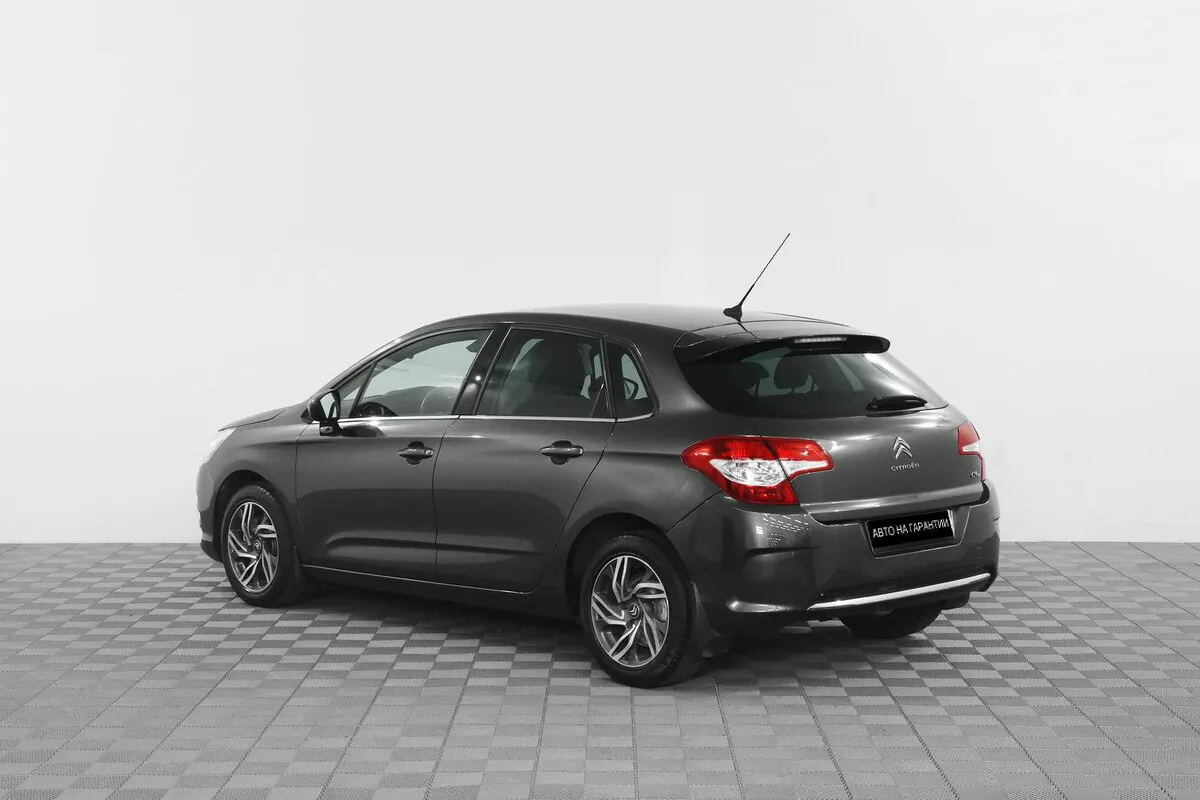 Citroen C4 II — фото 4
