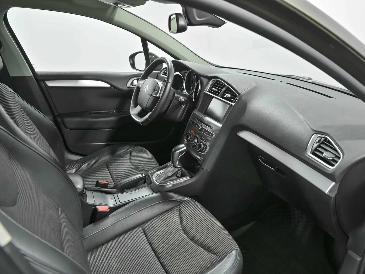 Citroen C4 II Рестайлинг · FEEL Edition — фото 5