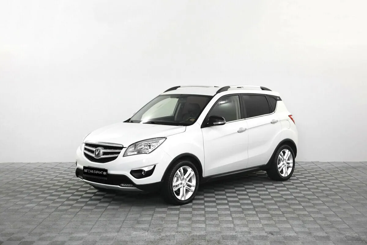 Changan CS35 I · LUXE