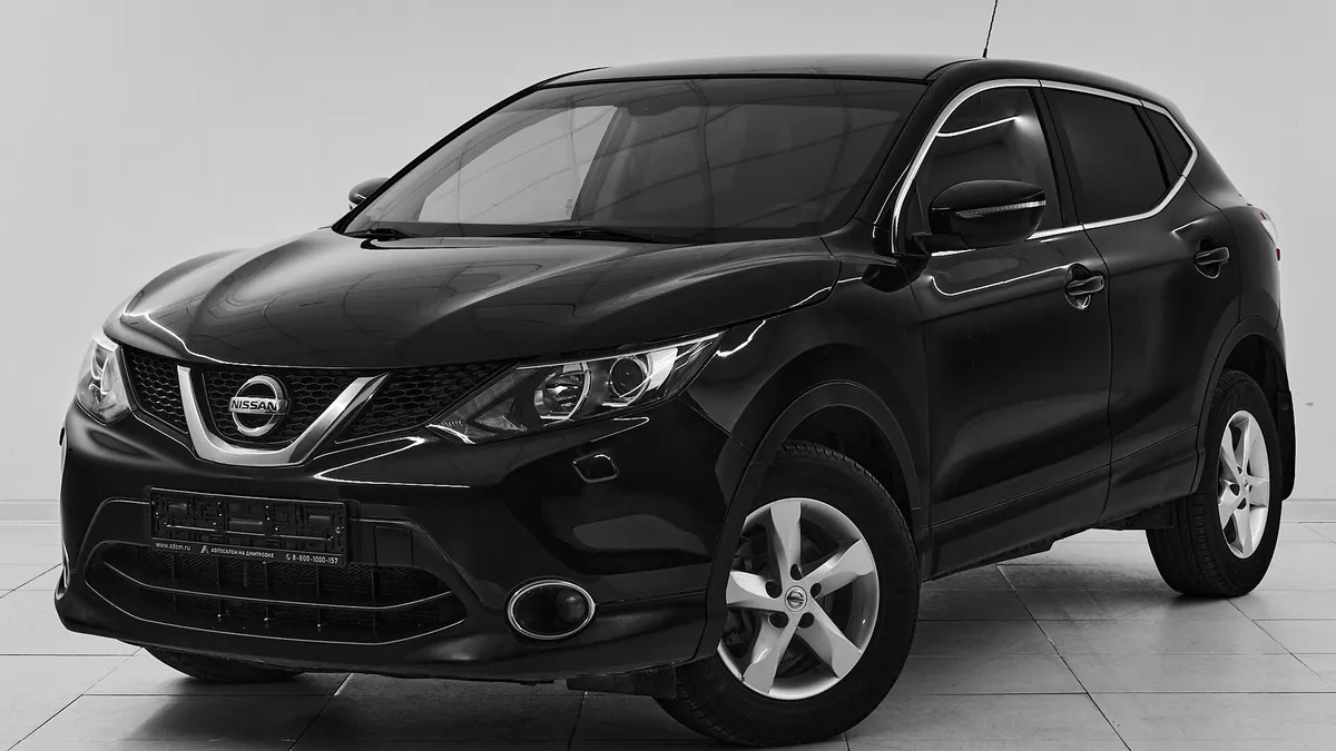Nissan Qashqai II · SE