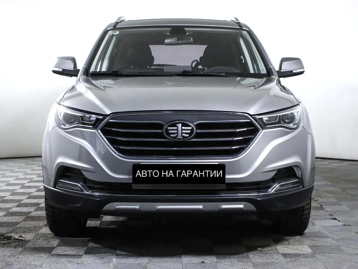 FAW Besturn X40 I · Luxury — фото 2