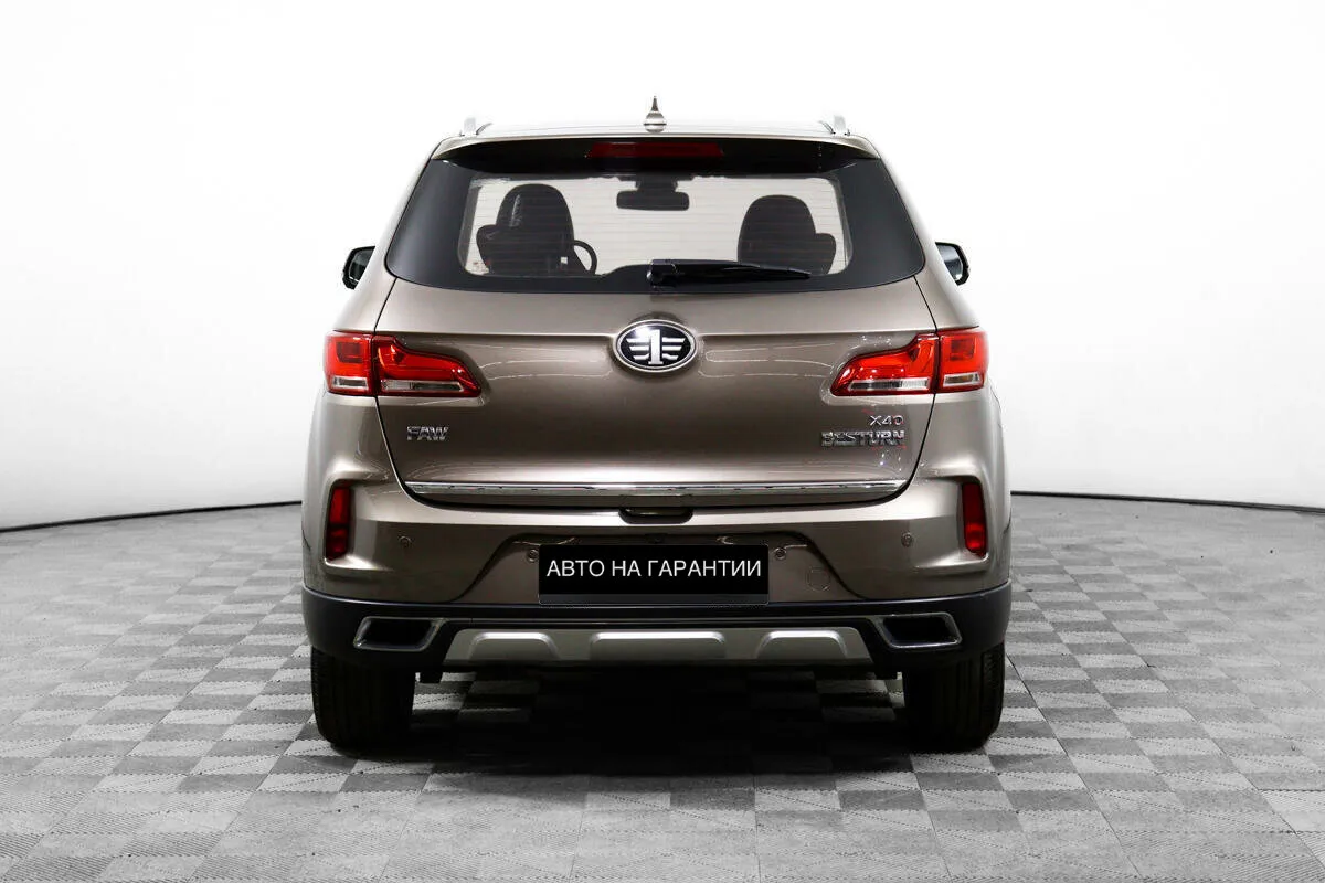 FAW Besturn X40 I · Luxury — фото 4