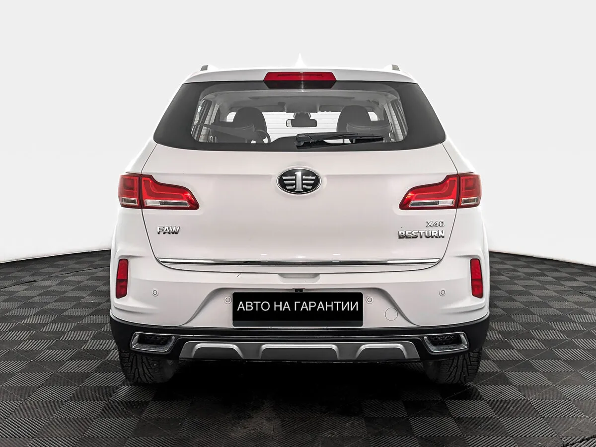 FAW Besturn X40 I · Luxury — фото 4