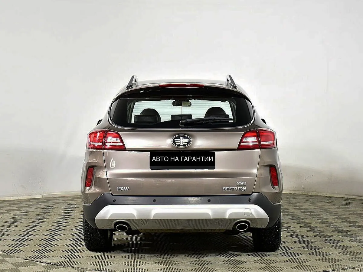 FAW Besturn X80 I Рестайлинг · Luxury — фото 4