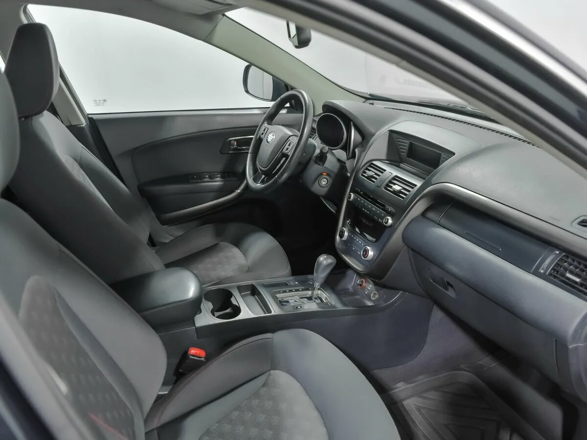FAW Besturn X80 I · Comfort — фото 5