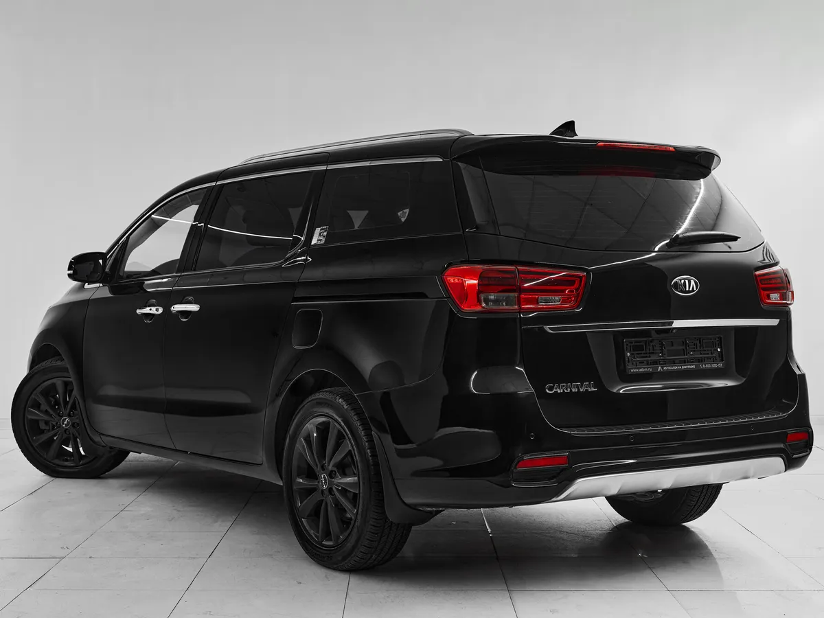 Kia Carnival III — фото 4