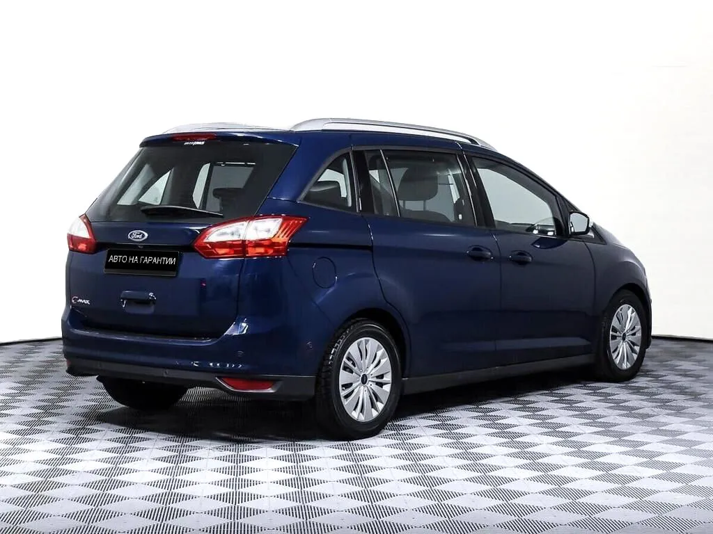 Ford S-MAX II — фото 4