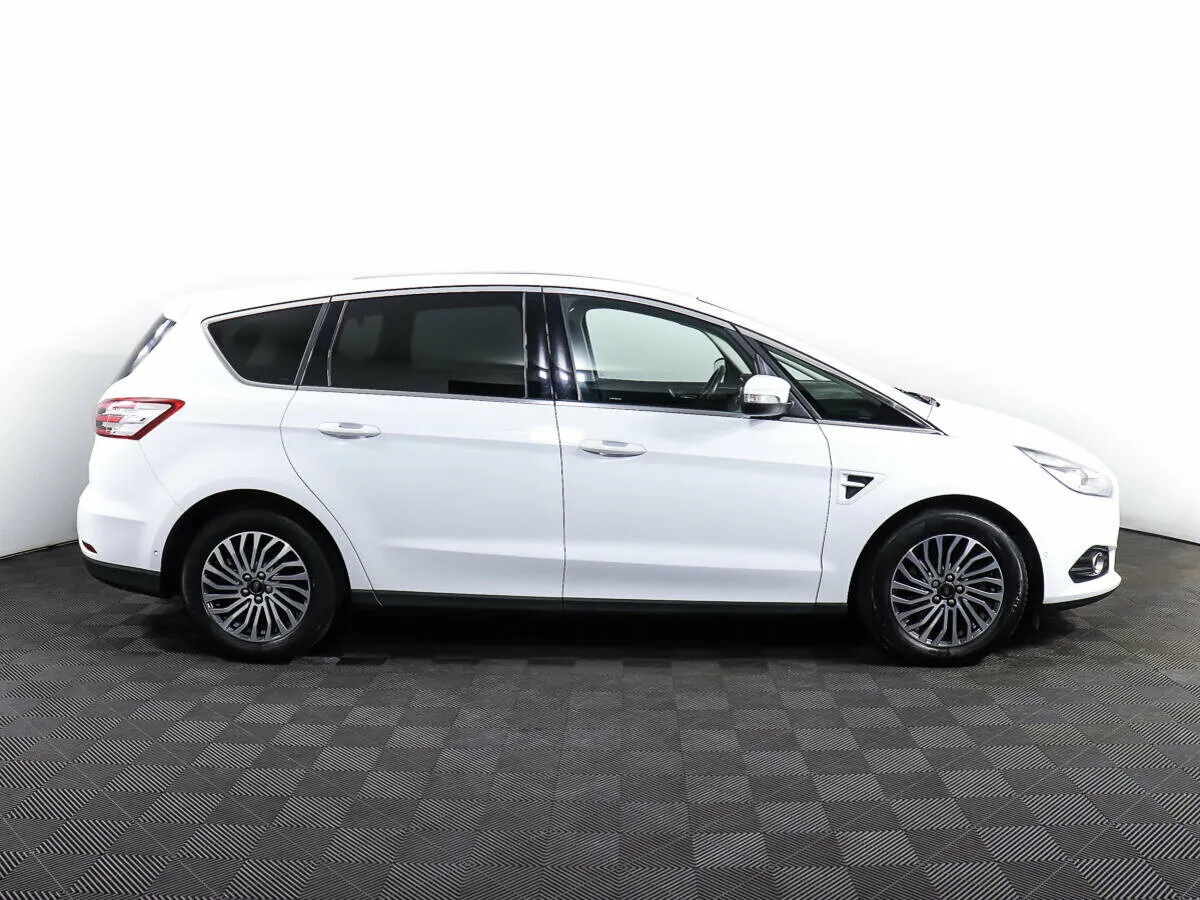 Ford S-MAX II — фото 4