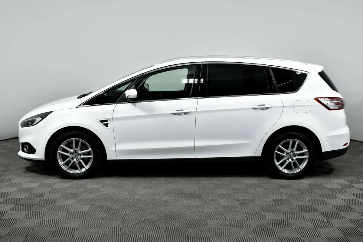 Ford S-MAX II — фото 3