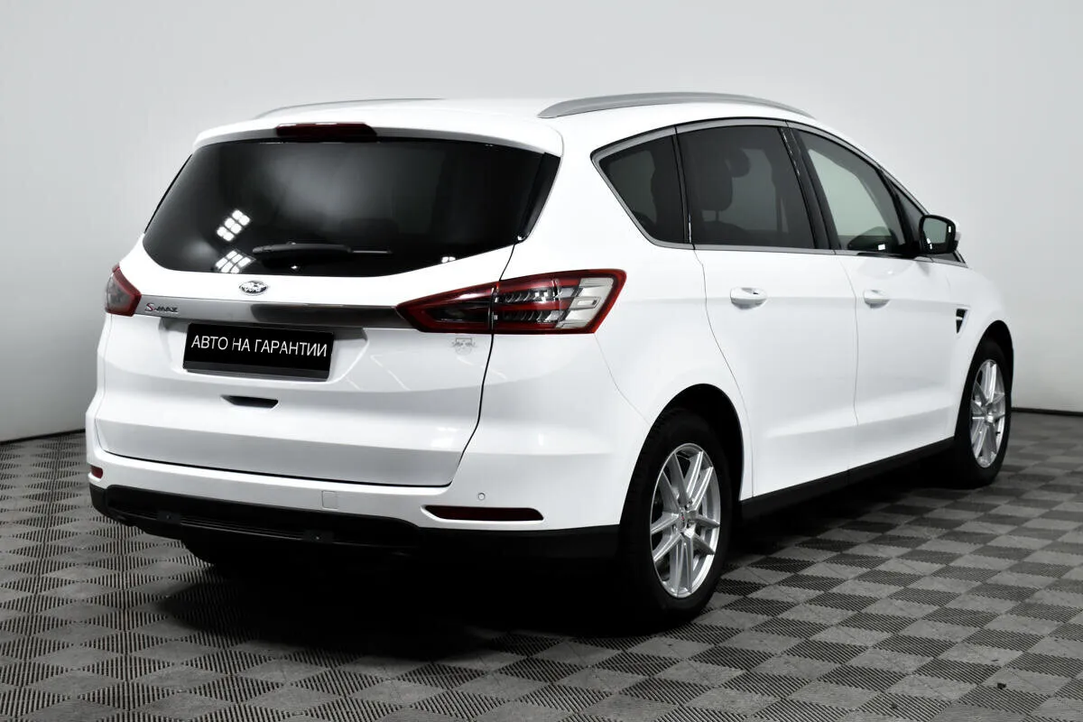 Ford S-MAX II — фото 5