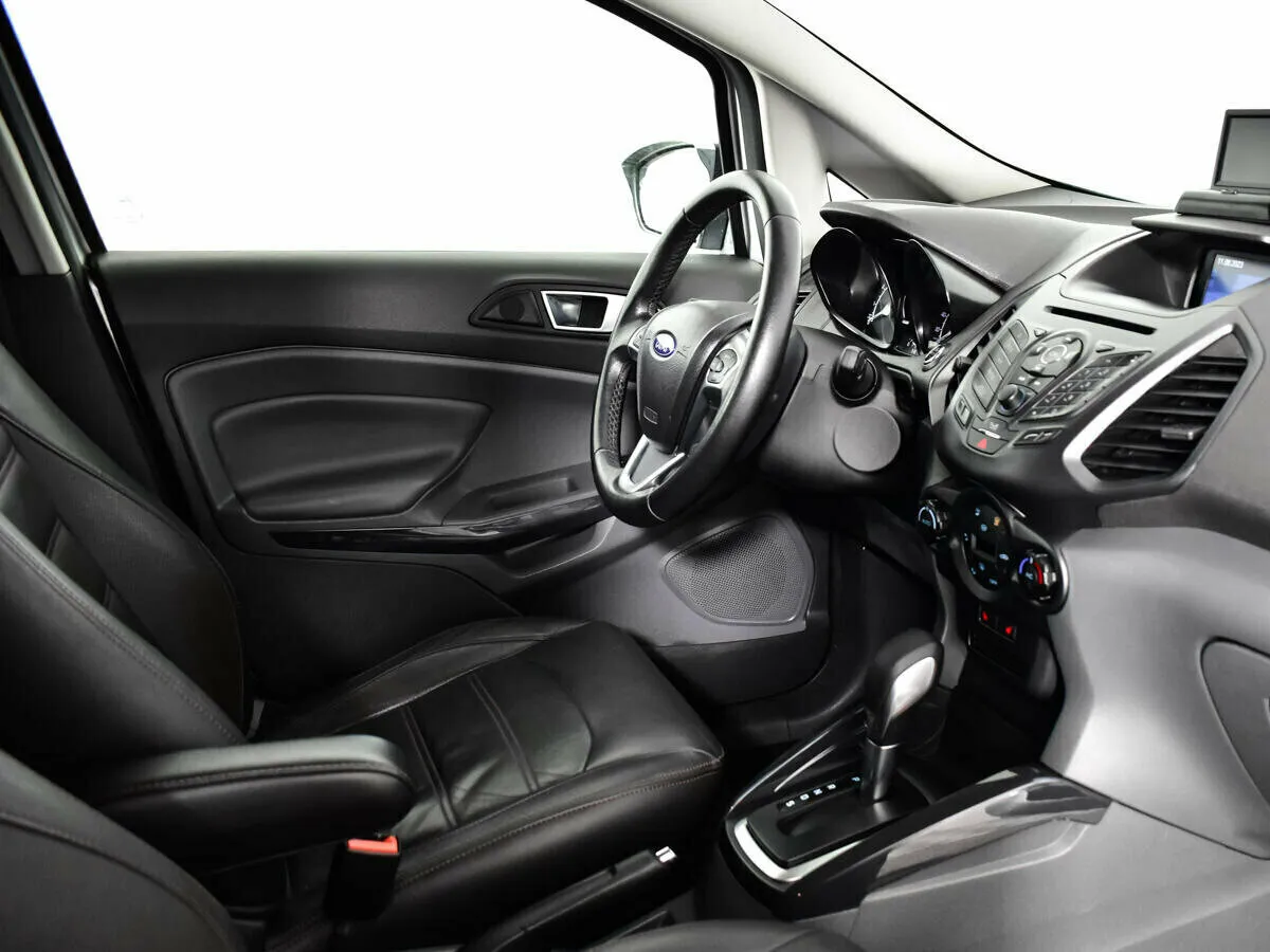 Ford EcoSport II · Titanium — фото 5