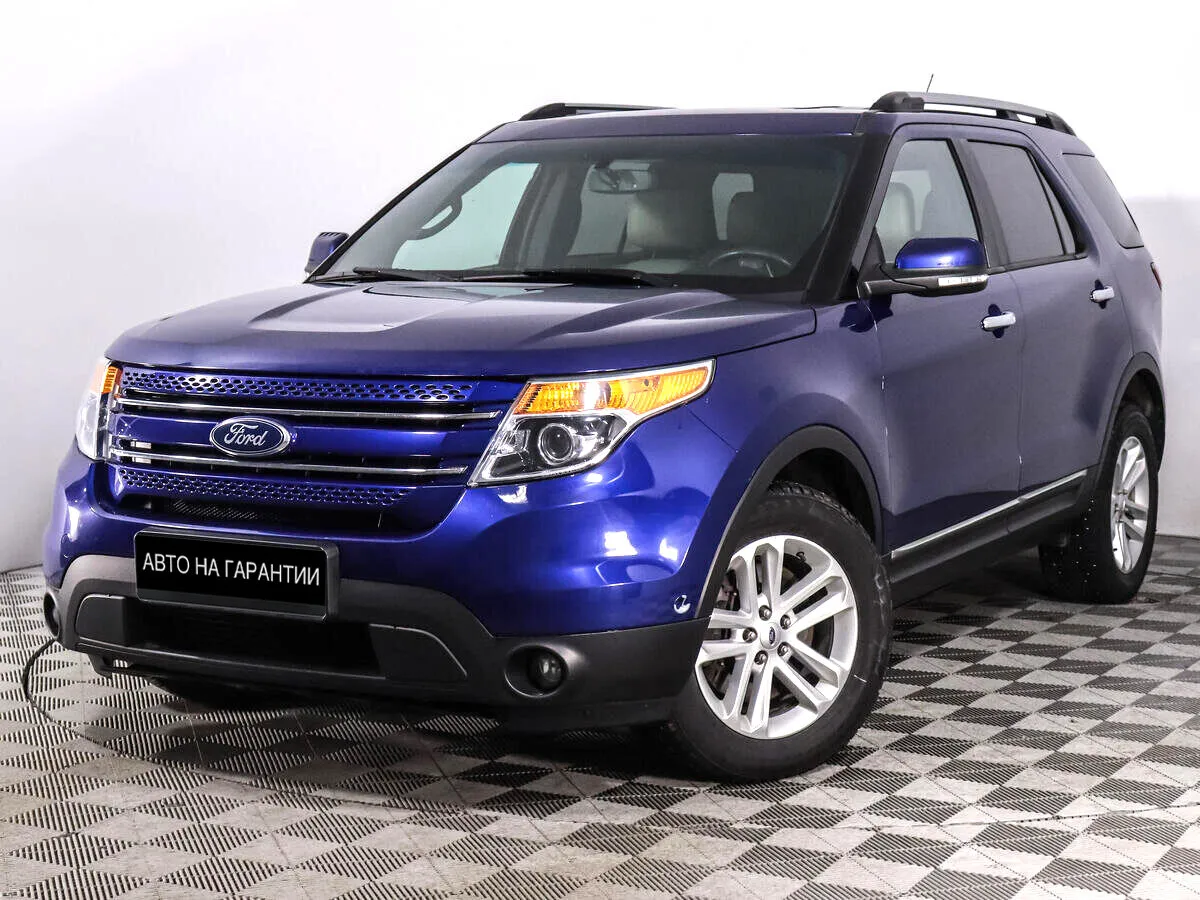 Ford Explorer V · Limited