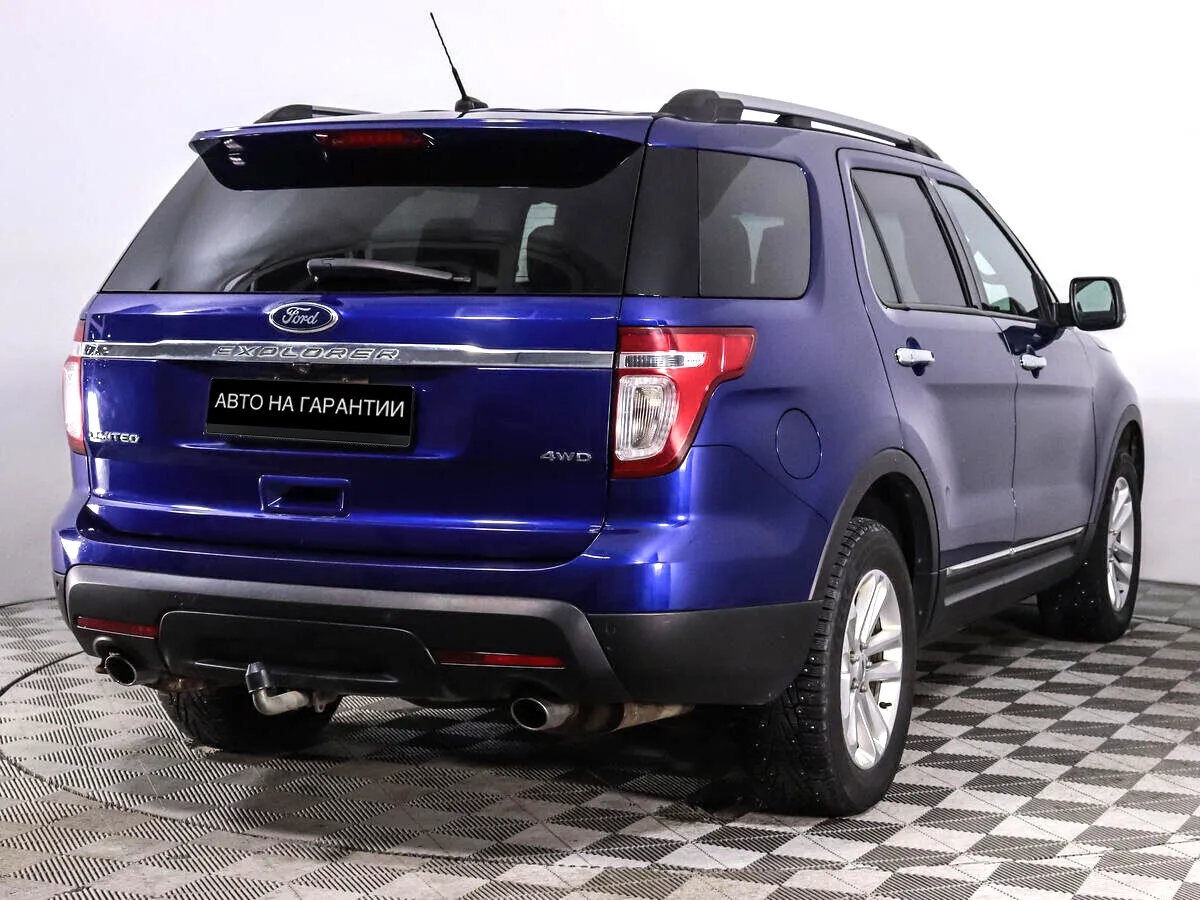 Ford Explorer V · Limited — фото 3