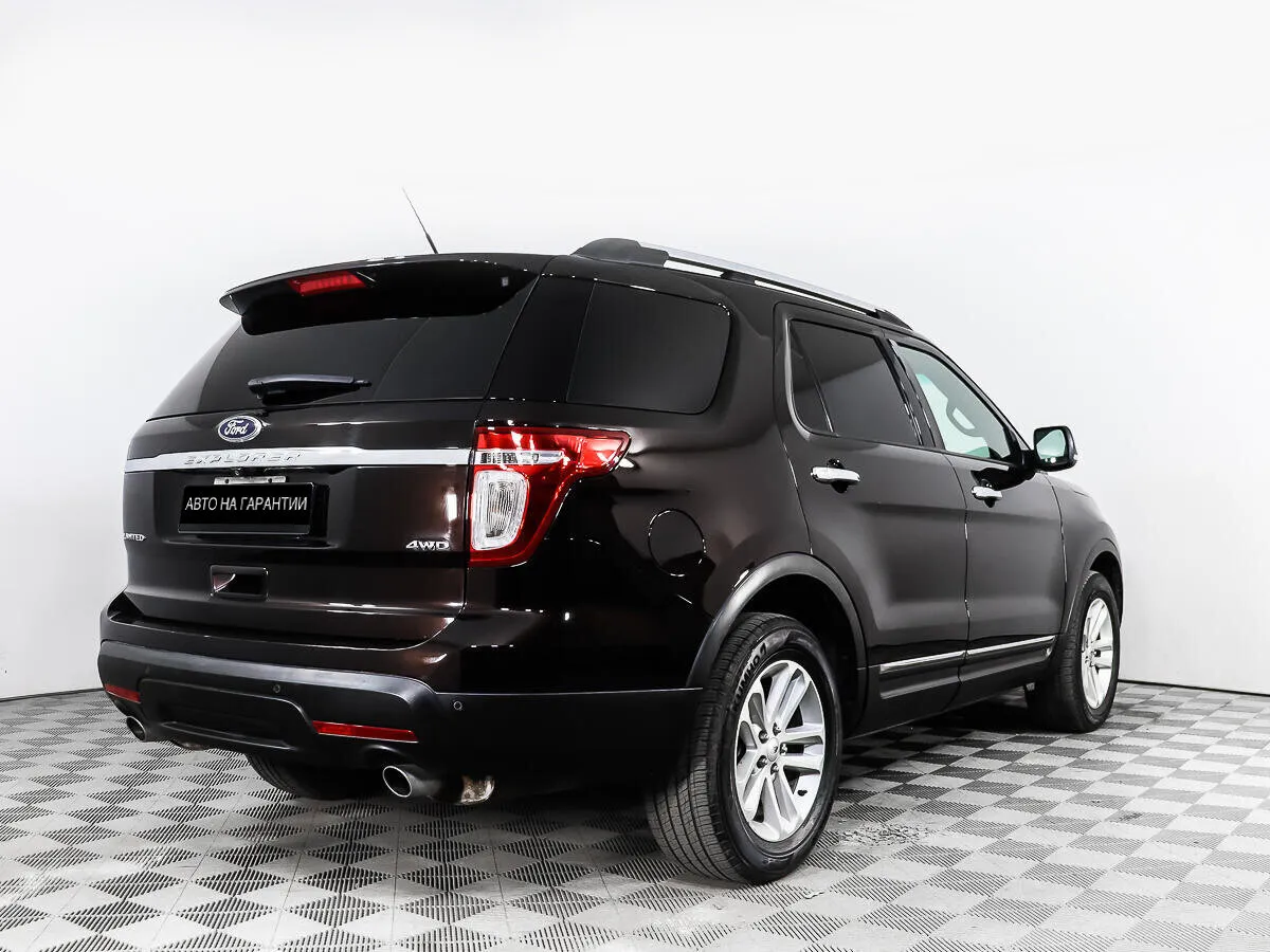 Ford Explorer V — фото 3