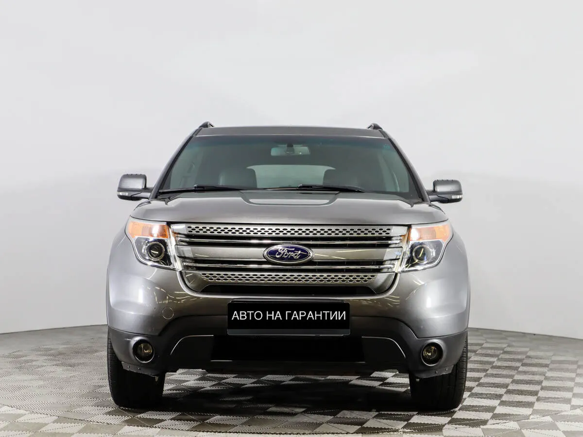 Ford Explorer V — фото 2