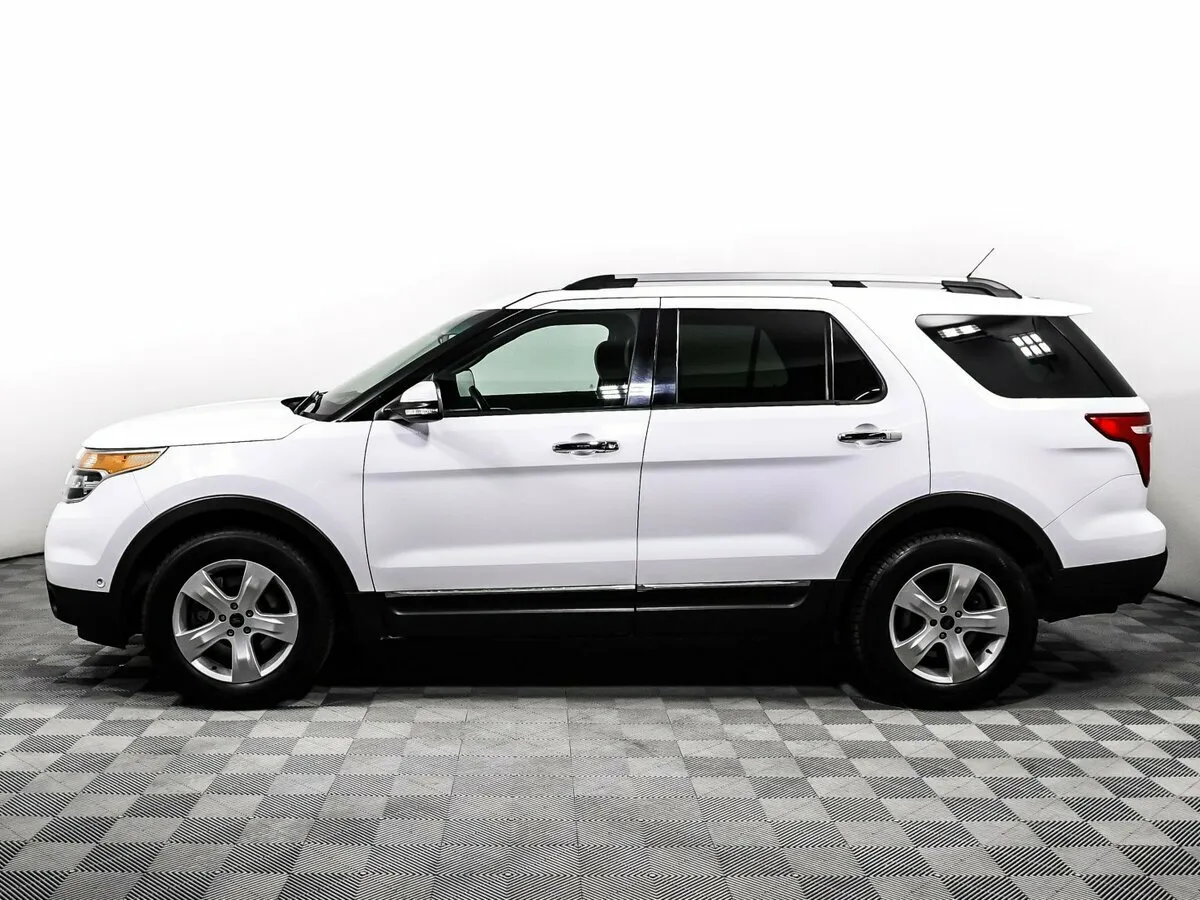 Ford Explorer V — фото 3