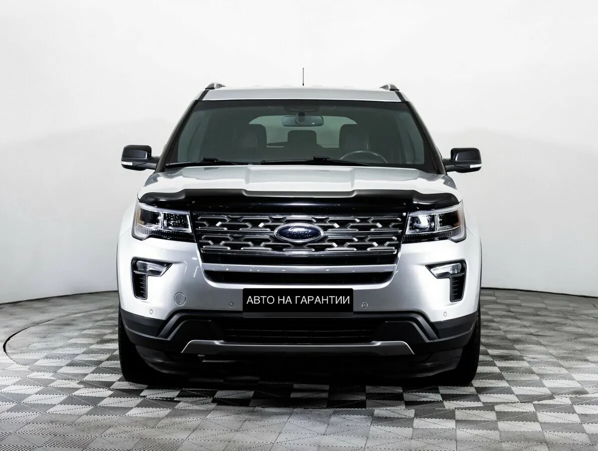 Ford Explorer V Рестайлинг 2 — фото 2