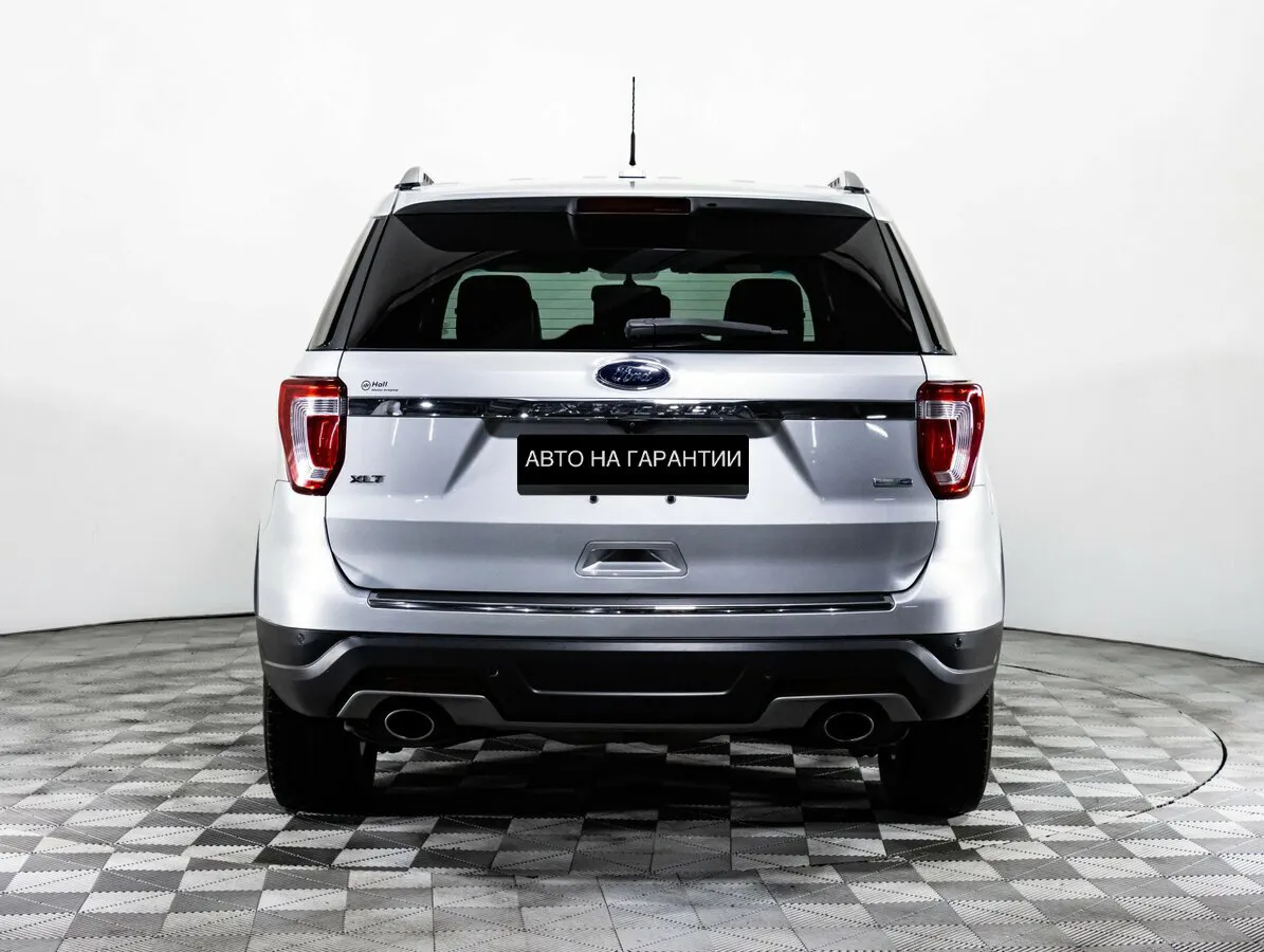 Ford Explorer V Рестайлинг 2 — фото 4