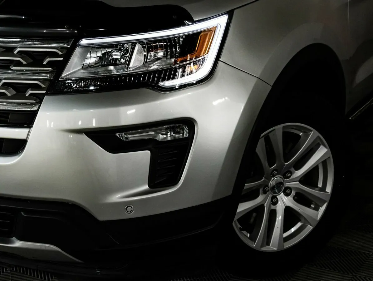 Ford Explorer V Рестайлинг 2 — фото 5