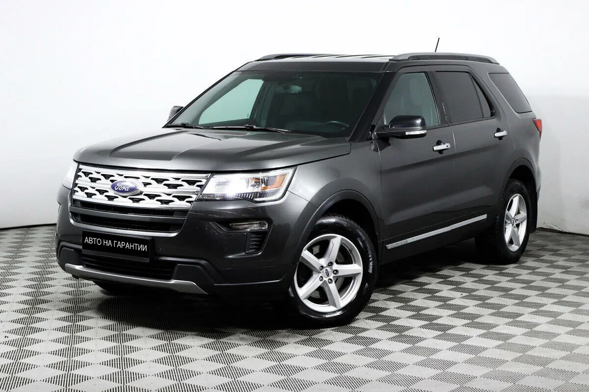 Ford Explorer V Рестайлинг 2 · XLT