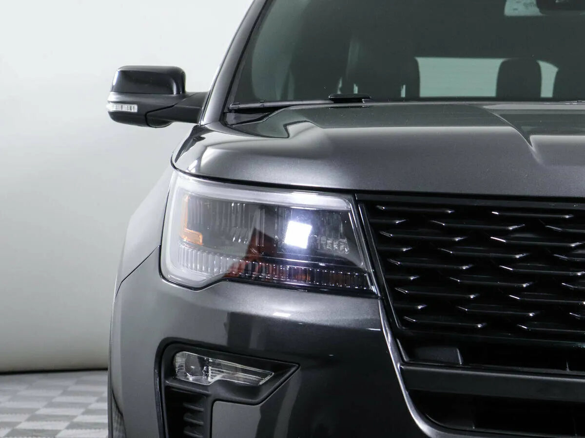 Ford Explorer V Рестайлинг 2 — фото 5