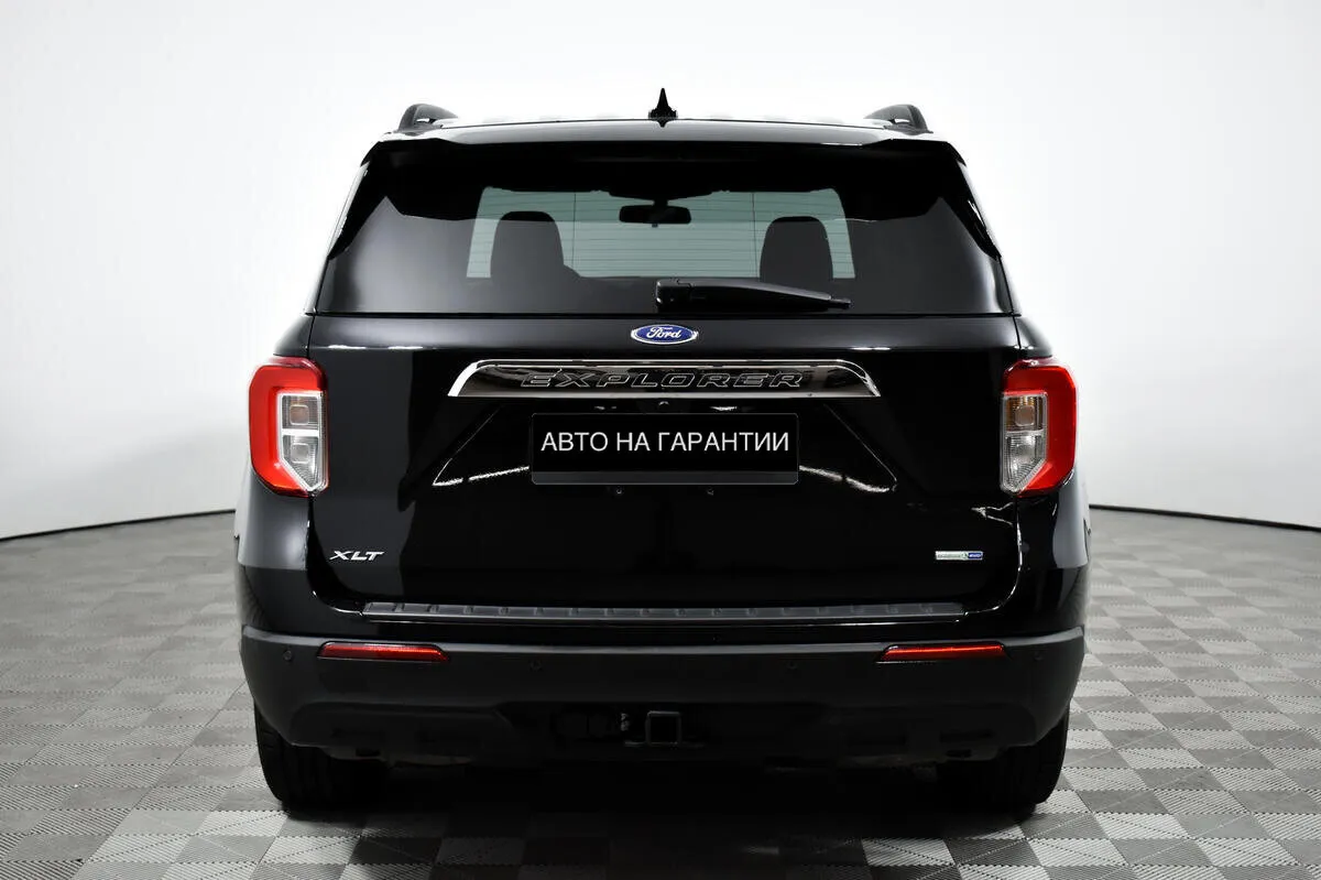 Ford Explorer VI — фото 4