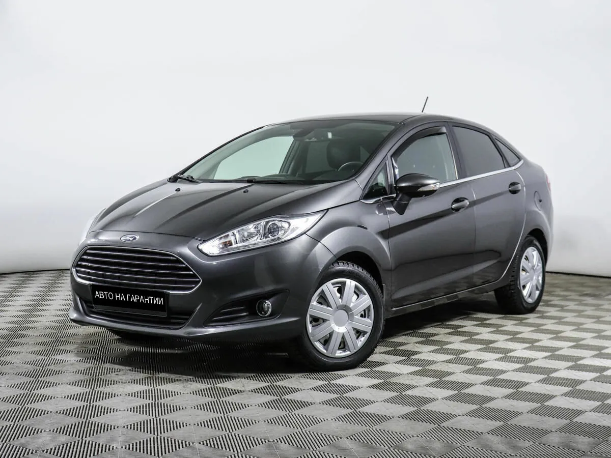 Ford Fiesta Mk6 Рестайлинг · Titanium