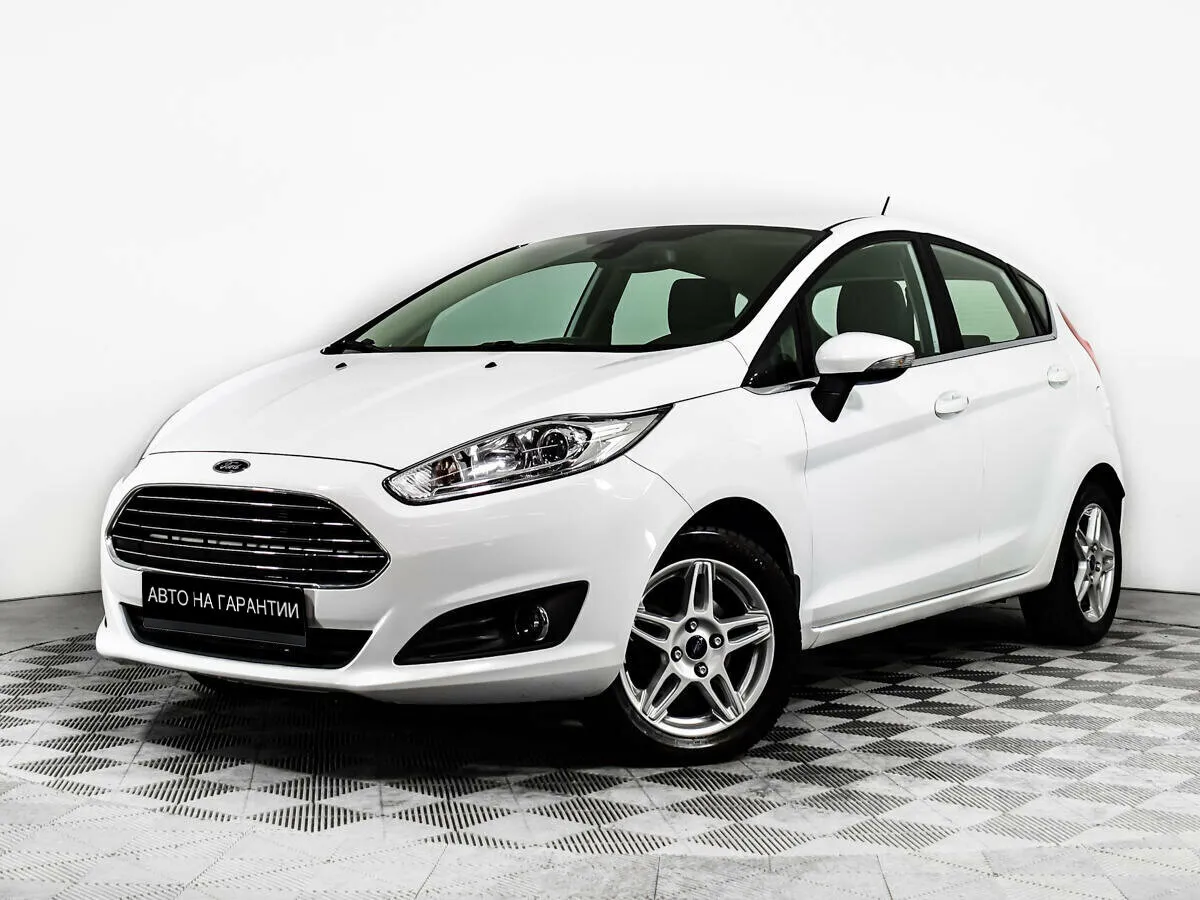 Ford Fiesta Mk6 Рестайлинг · Titanium