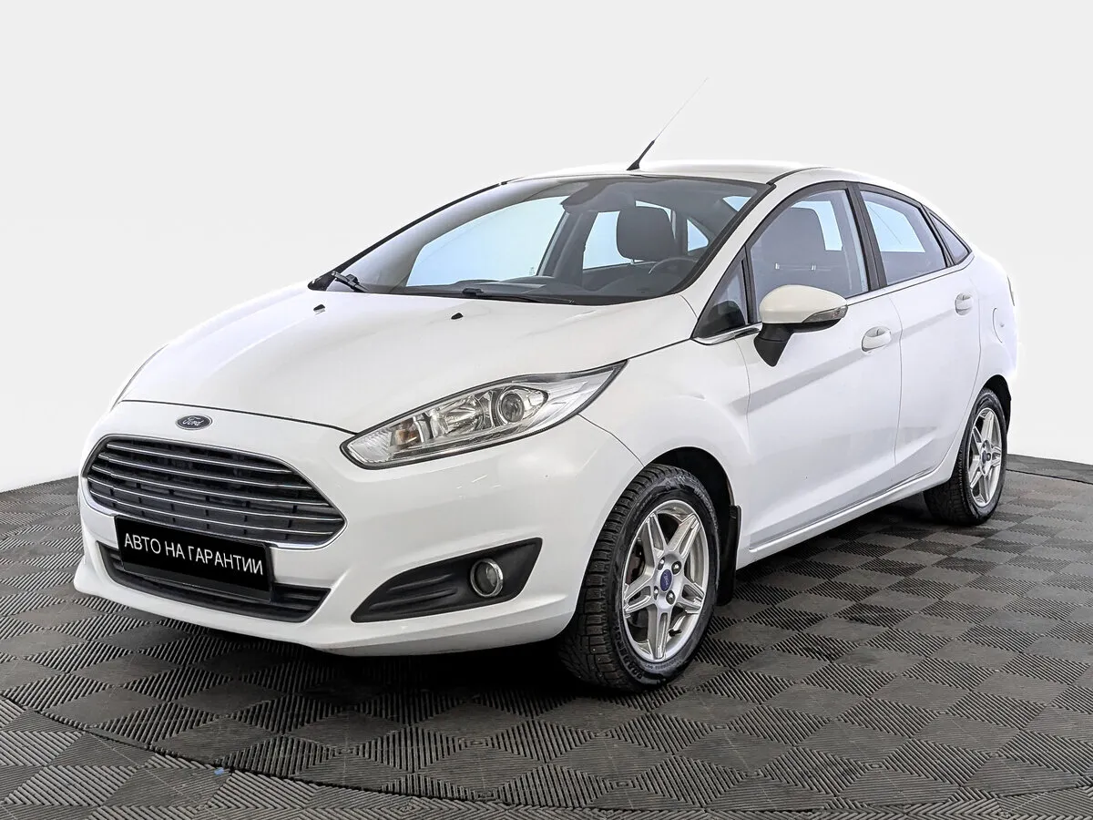 Ford Fiesta Mk6 Рестайлинг · Titanium
