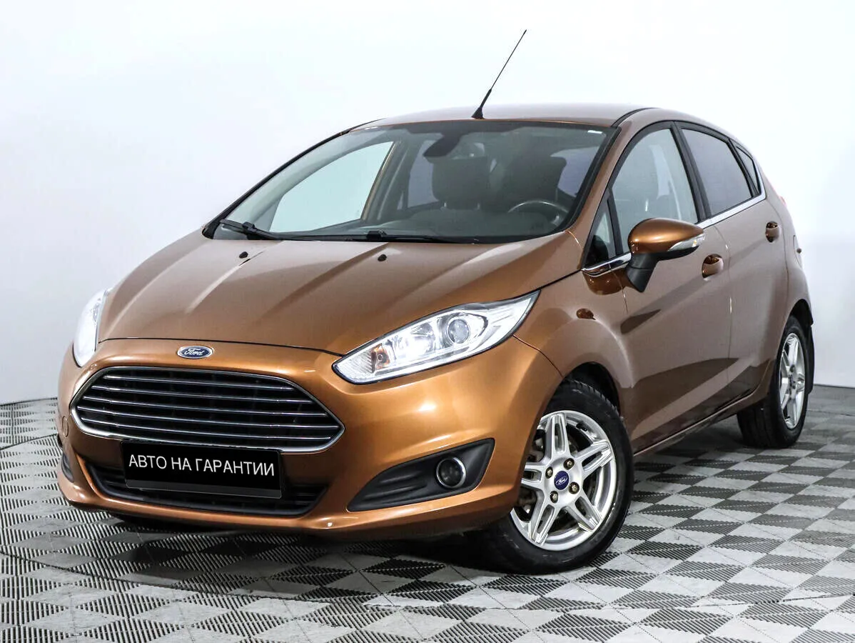 Ford Fiesta Mk6 Рестайлинг · Titanium