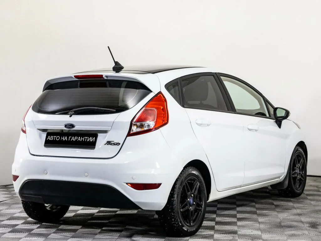 Ford Fiesta Mk6 Рестайлинг · Trend — фото 5