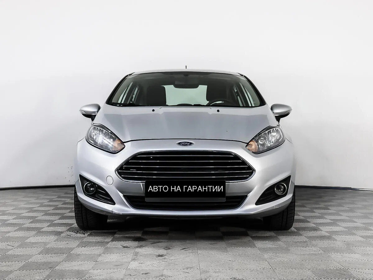 Ford Fiesta Mk6 Рестайлинг · Trend — фото 2