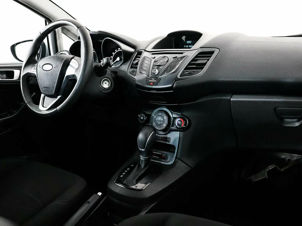 Ford Fiesta Mk6 Рестайлинг · Trend — фото 5