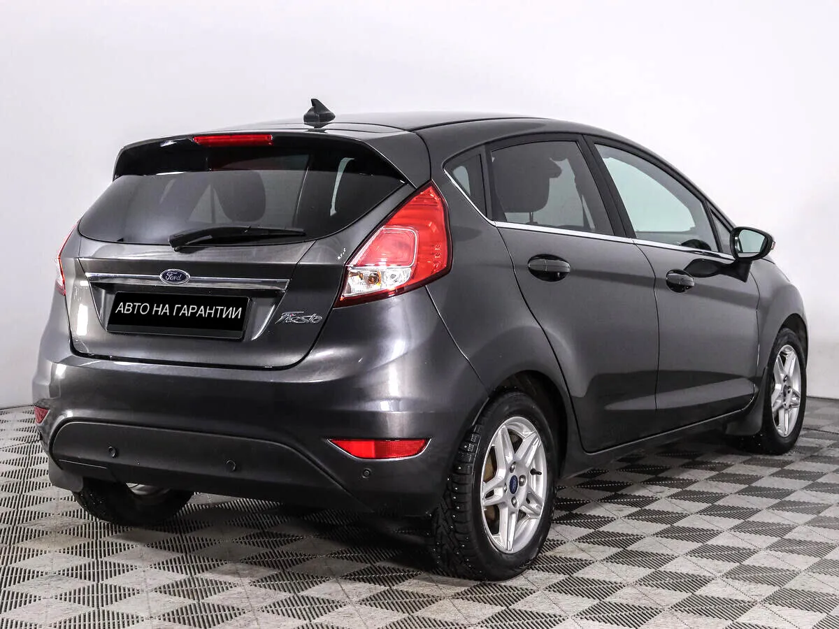 Ford Fiesta Mk6 Рестайлинг · Titanium — фото 5