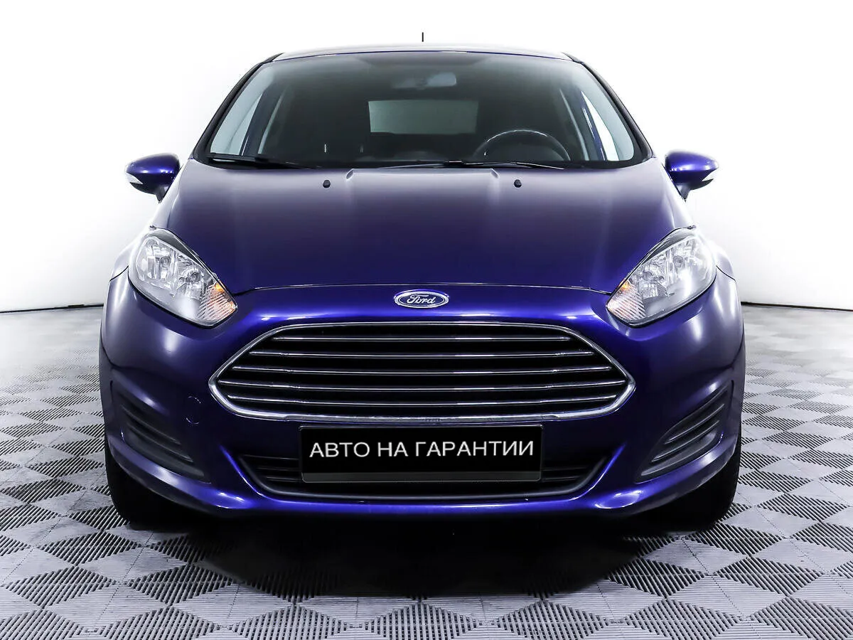 Ford Fiesta Mk6 Рестайлинг · Trend — фото 2