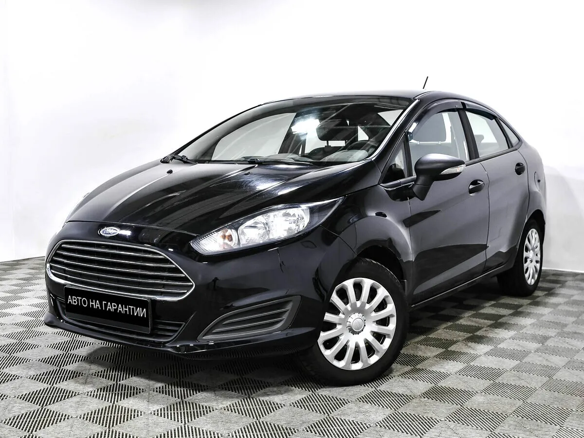 Ford Fiesta Mk6 Рестайлинг · Ambiente