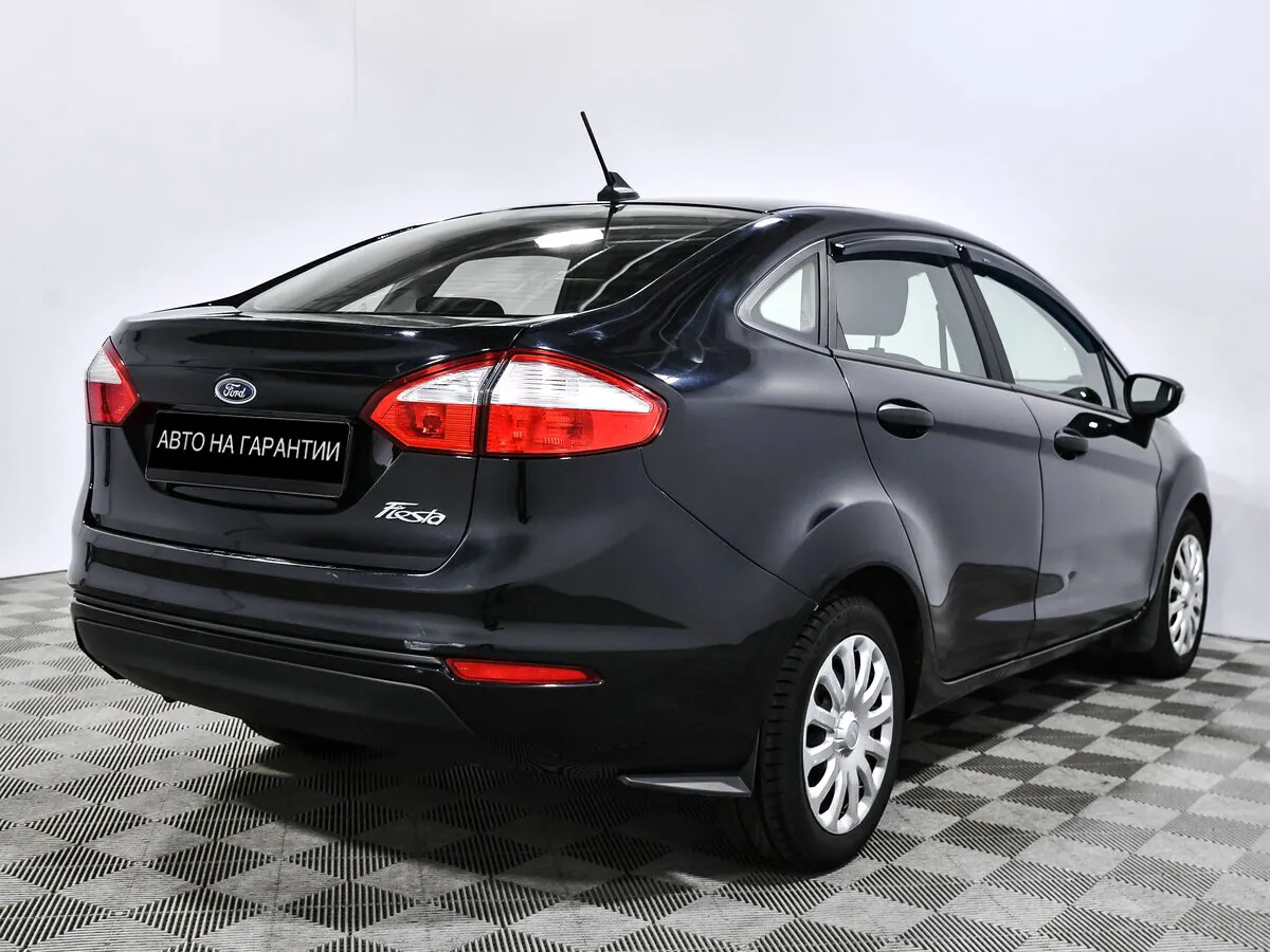 Ford Fiesta Mk6 Рестайлинг · Ambiente — фото 3