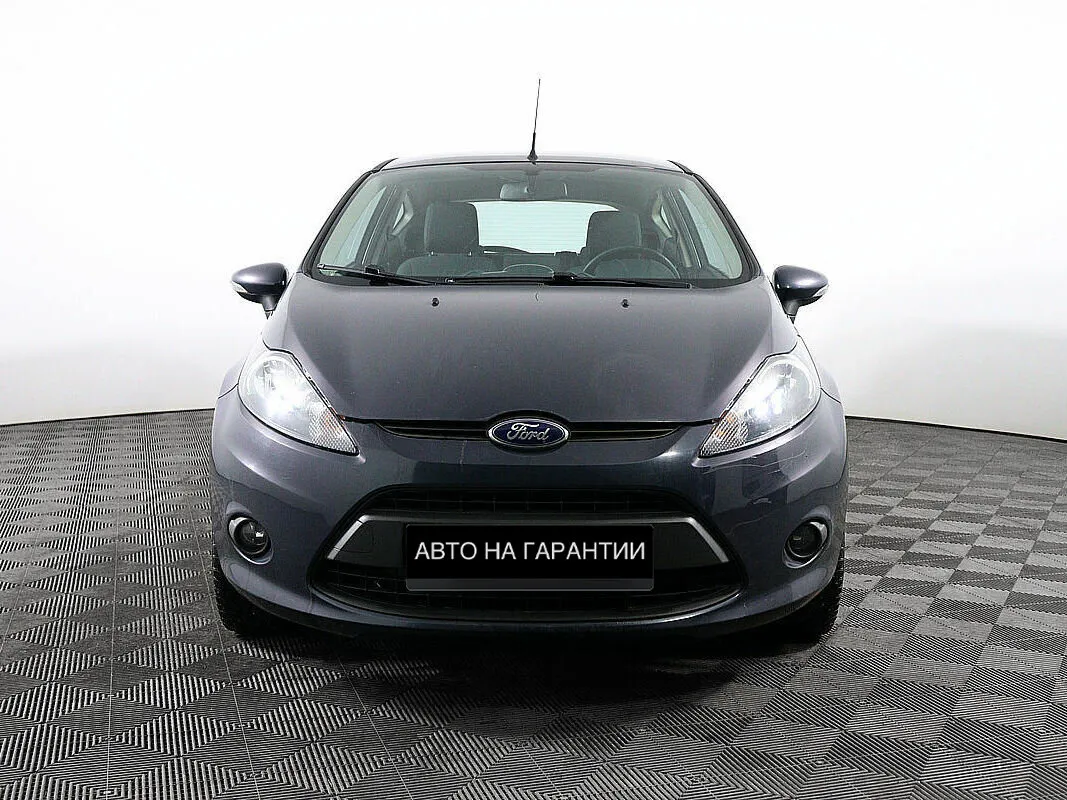 Ford Fiesta VI · Titanium — фото 2