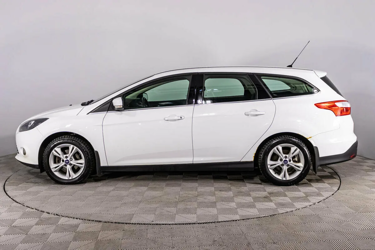 Ford Focus III · SYNC Edition — фото 3
