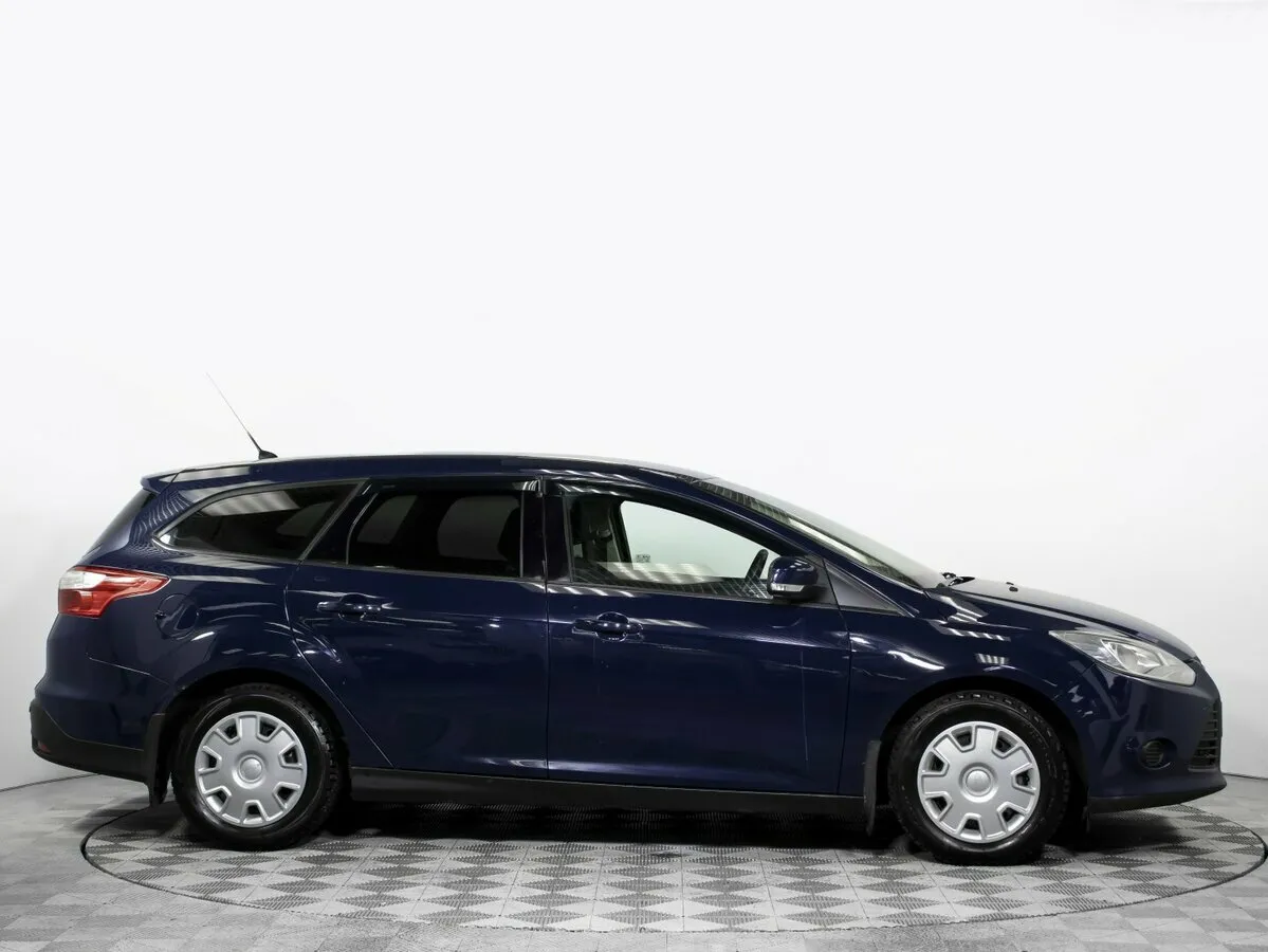 Ford Focus III · Trend — фото 4