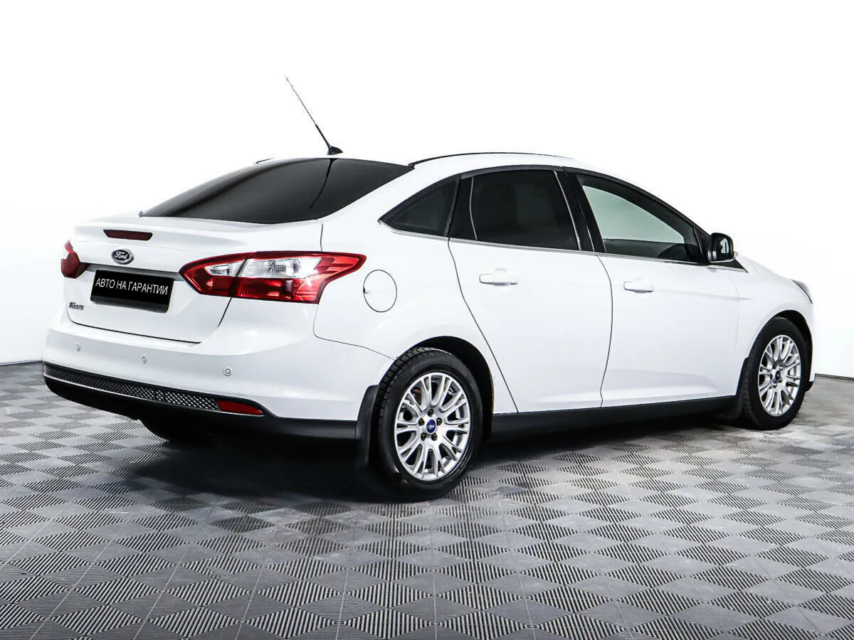 Ford Focus III · Trend — фото 5