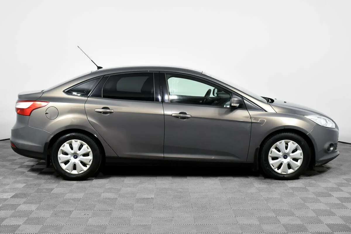 Ford Focus III · Trend — фото 4