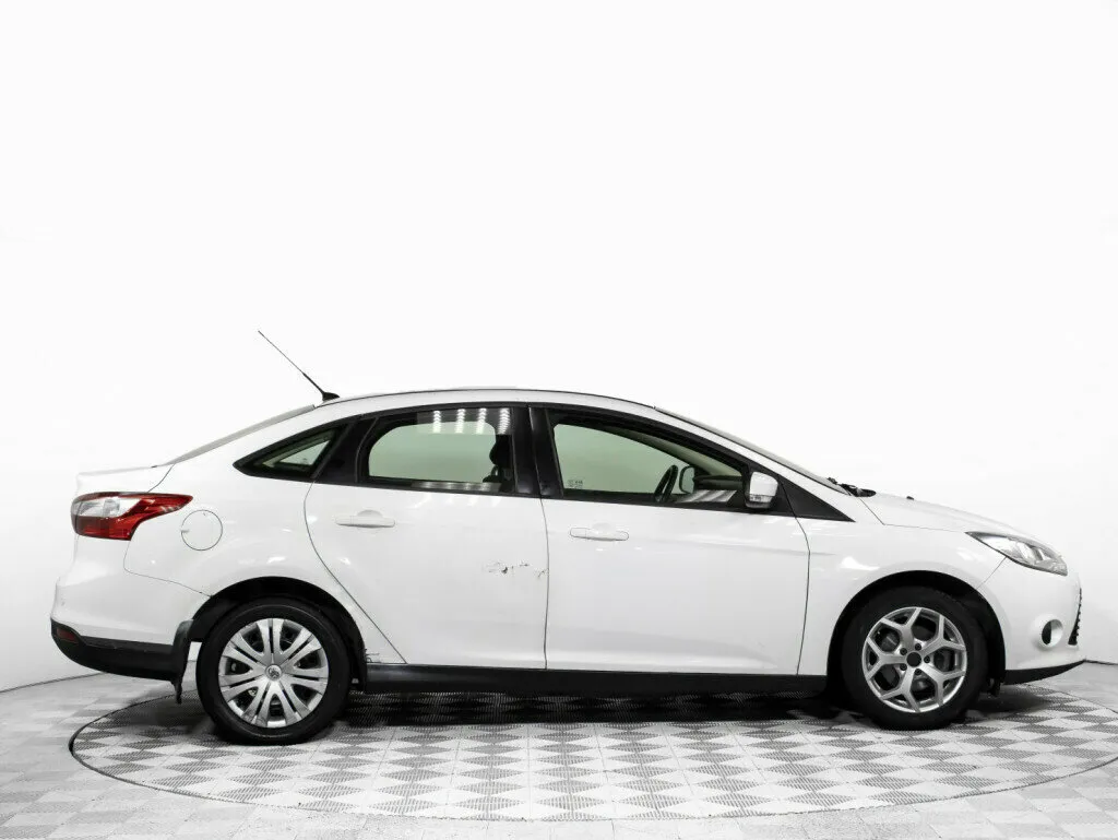 Ford Focus III · Trend — фото 3